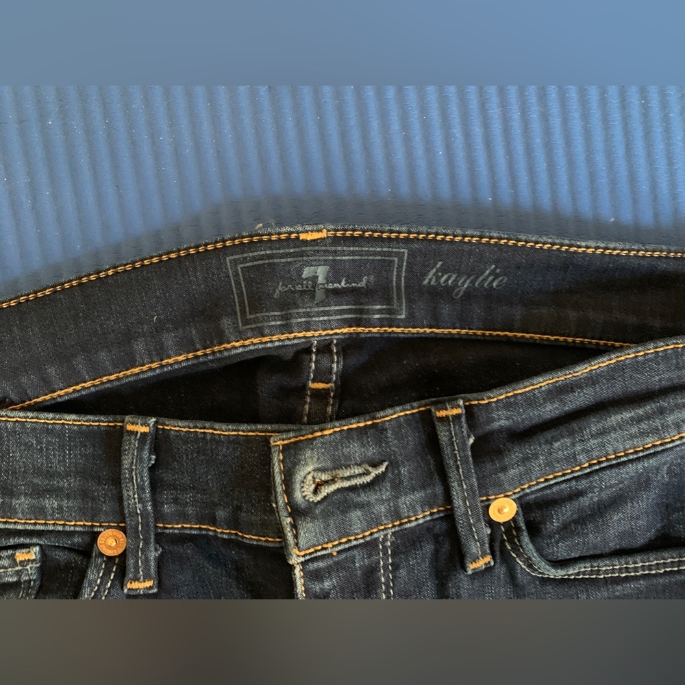 7 For All Mankind Jeans Size 27